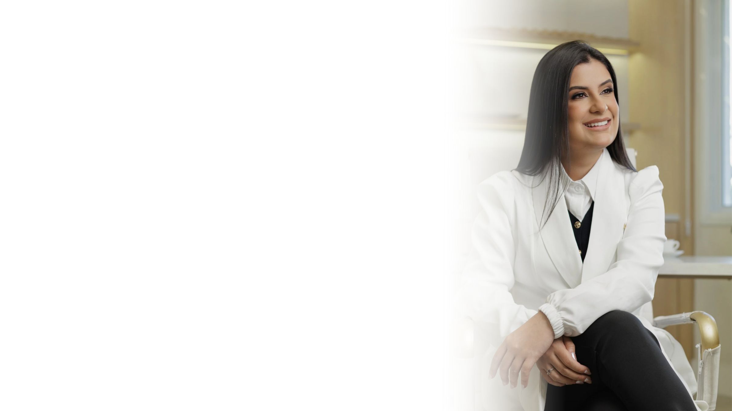 Dra. Larissa Gabrielle na Bélari Clinic — dentista e harmonização facial em Diadema